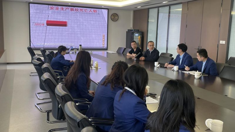 上海中层管理培训课程：提升管理能力的关键要素