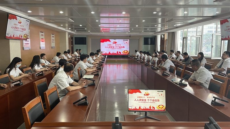 心理咨询师培训：零基础入门，如何选择合适的教材？**
